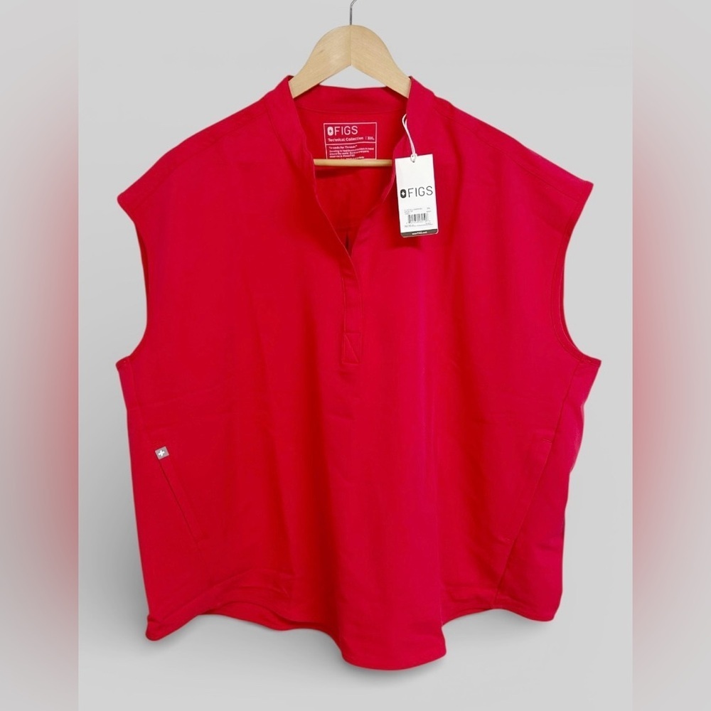 Figs Rafaela Oversized Scrub Top Red Size 3XL NWT
